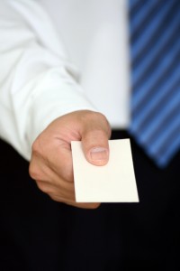 Cuando intercambias tarjetas de visitas