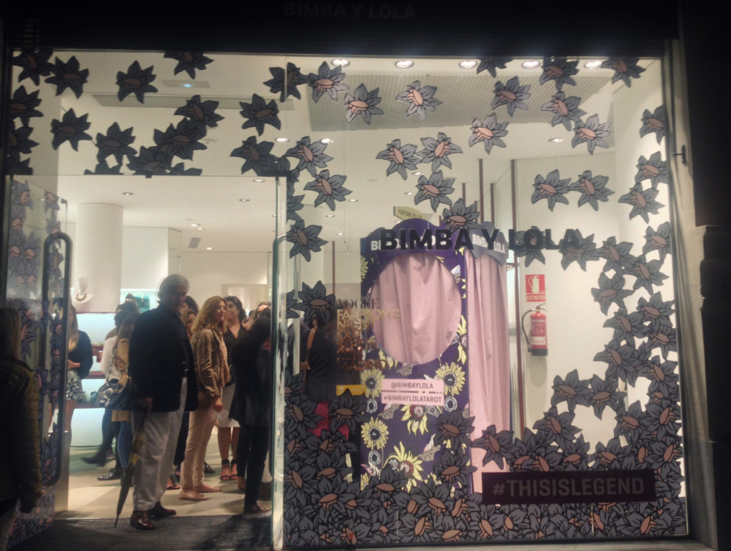 Fashion's Night Out Window display Bimba y Lola